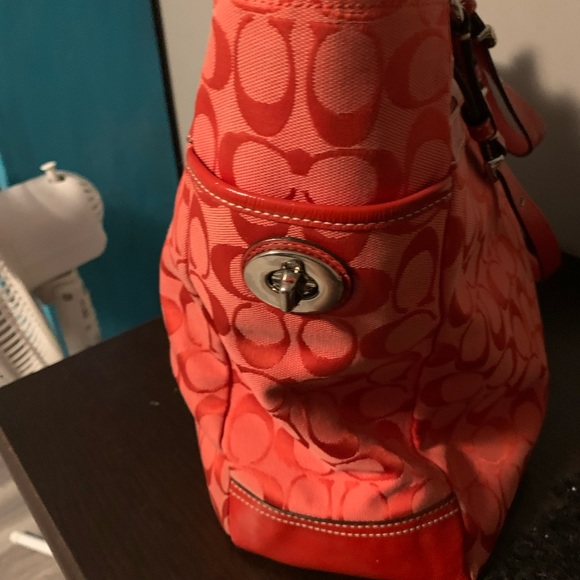 Coach Hand Bag - Picture 8 of 8